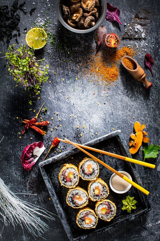 Фотосъемка японской кухни ресторана Ваби Саби Фотосъемка меню ресторана Ваби Саби. Фуд-фотограф и фуд-стилист Слава Поздняков