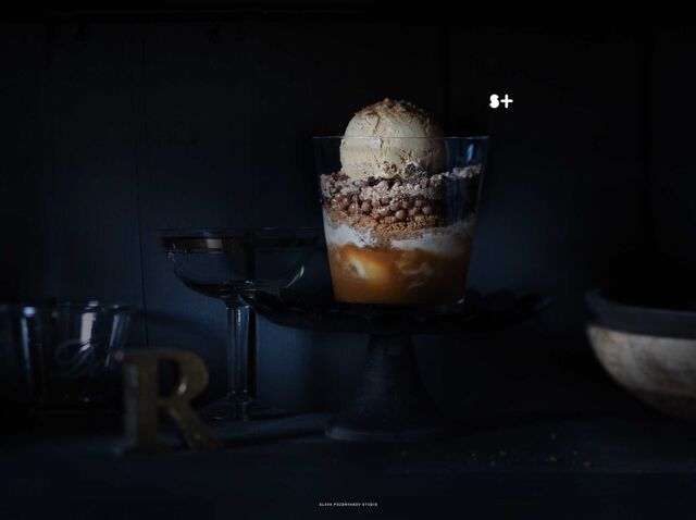 Фотосъемка десертов с мороженым Чистая Линия. Фуд-стайлинг, компоновка, фотосъемка десертов. Фуд-стилист, фотограф Слава Поздняков.
