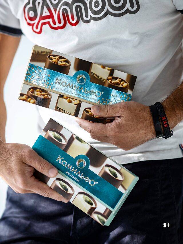 Фотосъемка шоколадных конфет Комильфо на упаковку. Фуд-стилист и фотограф Слава Поздняков. 