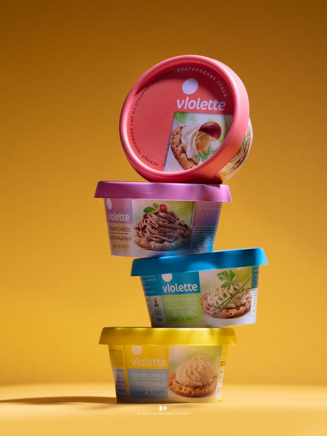 Рекламная фотосъемка на упаковку сыр Violette. Фуд-стилист и фотограф Слава Поздняков. Фотосъемка сыра Violette.